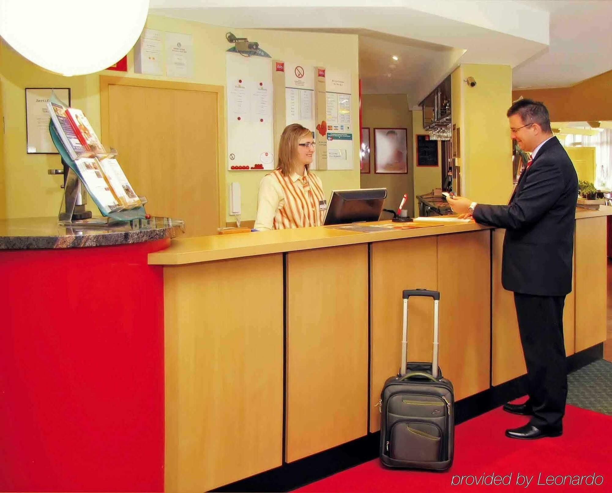 Ibis Paderborn City Eksteriør billede